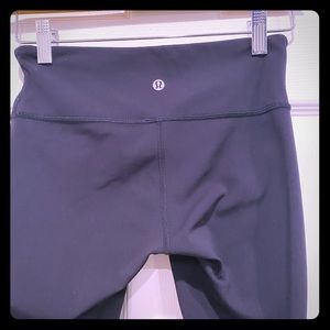 Wunder Under Lux Lulu leggings size 4